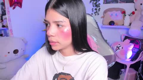 Snapshot of cutestephuwu chatting on October 30, 1:52 am  - independent model online show from October 30, 1:52 am