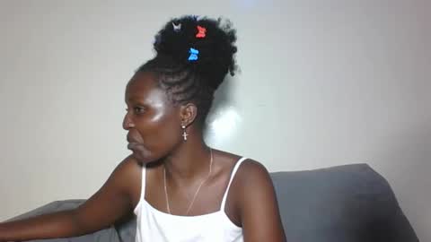 cutey_lunar online show from October 7, 10:14 pm