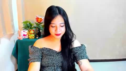 cutie_asianwoman online show from October 18, 8:17 am