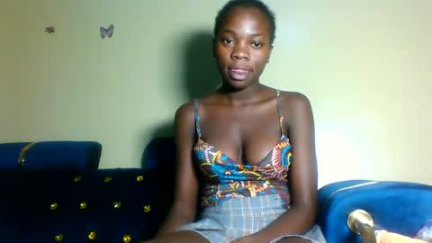 cutieplush online show from May 7, 9:18 pm
