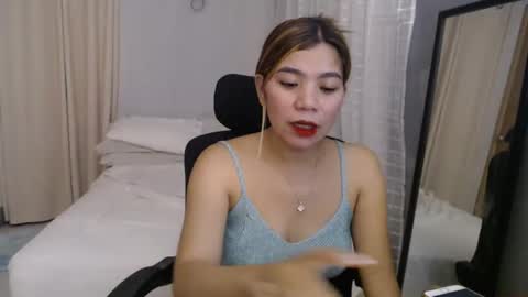 Snapshot of cutiepie3049 chatting on February 28, 2:31 pm Myra online show from February 28, 2:31 pm