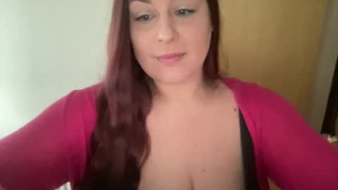 cutiexxxx online show from March 3, 10:00 am