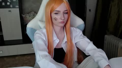 Cutti Crystal online show from October 30, 3:35 pm