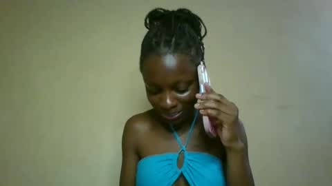 Snapshot of cutty_teshy chatting on January 28, 9:08 am cutty_teshy online show from January 28, 9:08 am