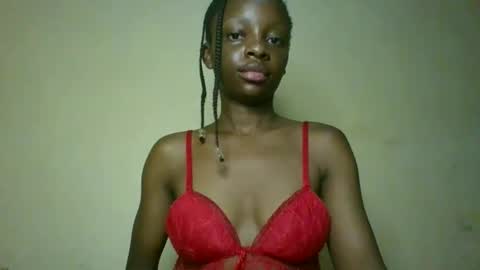 Snapshot of cutty_teshy chatting on February 23, 3:39 am cutty_teshy online show from February 23, 3:39 am