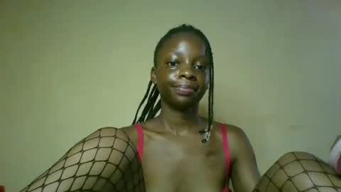 Snapshot of cutty_teshy chatting on February 7, 6:24 am cutty_teshy online show from February 7, 6:24 am