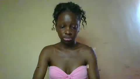 Snapshot of cutty_teshy chatting on January 22, 9:02 am cutty_teshy online show from January 22, 9:02 am