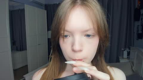 Anne online show from April 2, 5:49 am