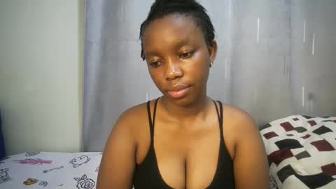 Snapshot of cutypookie chatting on October 1, 5:45 am cutypookie online show from October 1, 5:45 am