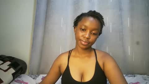 Snapshot of cutypookie chatting on October 14, 6:43 pm cutypookie online show from October 14, 6:43 pm