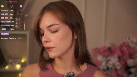 Cwen online show from September 22, 7:45 pm