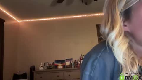 cxbraj online show from February 19, 2:44 am