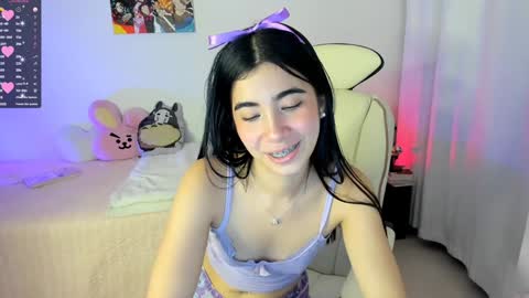 Snapshot of cyber_lizz chatting on January 24, 10:41 pm Liz online show from January 24, 10:41 pm