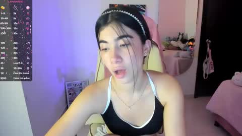 Liz online show from November 15, 10:33 pm