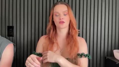 CyberCandace online show from April 6, 2:33 am