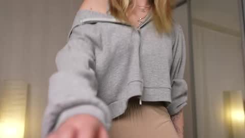 EMILY online show from September 14, 5:22 pm