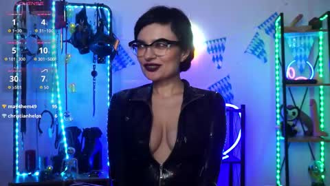 Snapshot of cyberxgoddess_ chatting on September 20, 3:16 am Lily Goddess online show from September 20, 3:16 am
