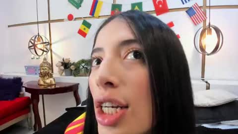 Cynthia1fox online show from June 11, 8:16 pm