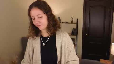 Snapshot of cynthia_myers chatting on October 15, 1:25 pm Lola online show from October 15, 1:25 pm