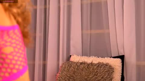 Ivy online show from December 15, 4:18 am