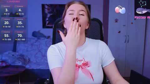 Donna online show from September 29, 9:53 pm