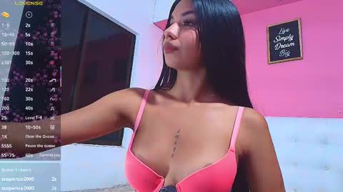 Snapshot of daddyissuesss_ chatting on February 13, 7:42 pm JAZMIN online show from February 13, 7:42 pm