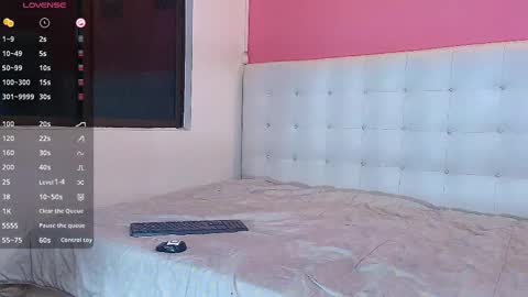 Snapshot of daddyissuesss_ chatting on February 22, 7:43 pm JAZMIN online show from February 22, 7:43 pm