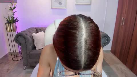 Dafne online show from September 9, 7:35 pm