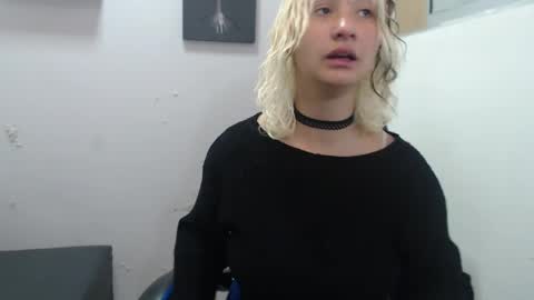 Dafne online show from April 21, 12:56 pm