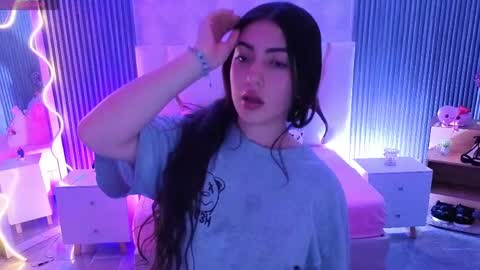 dahia  online show from April 14, 10:15 am