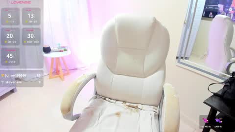 Dahian  online show from April 1, 1:41 pm