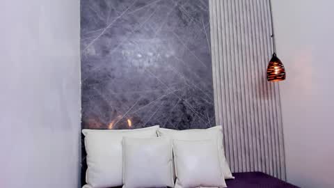  Dahiana   online show from February 28, 11:25 am