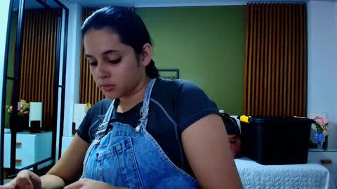  Dahiana  online show from January 31, 7:40 pm