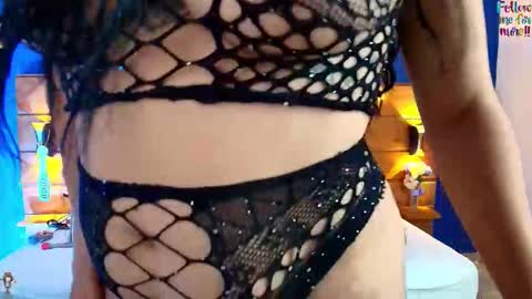  Dahiana  online show from November 19, 9:59 pm