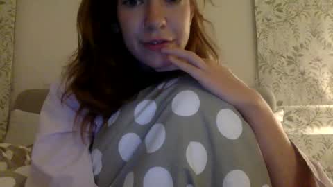 Snapshot of daisybaby699 chatting on October 15, 9:39 pm DaisyB3 online show from October 15, 9:39 pm