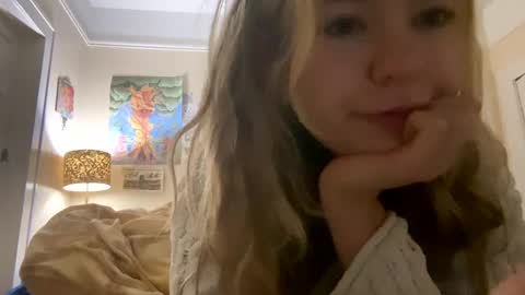 Snapshot of daisybaby699 chatting on January 6, 10:13 am DaisyB3 online show from January 6, 10:13 am
