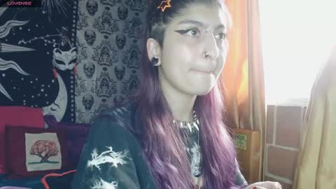    --  -- help me reach 100 hands up  online show from March 10, 10:45 pm