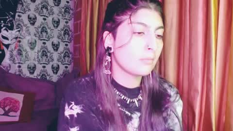    --  -- help me reach 100 hands up  online show from March 5, 4:57 am