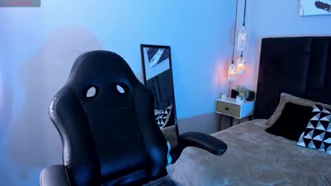 Dakhota online show from November 7, 4:07 am