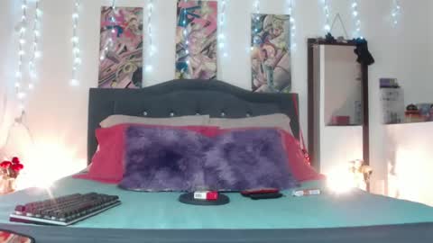   Dakota  online show from March 4, 5:03 pm