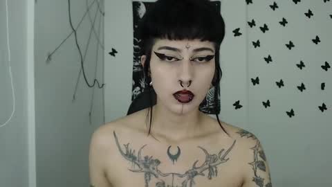 dakota online show from February 13, 2:45 am