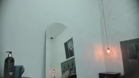 Dakota  online show from October 4, 2:54 pm