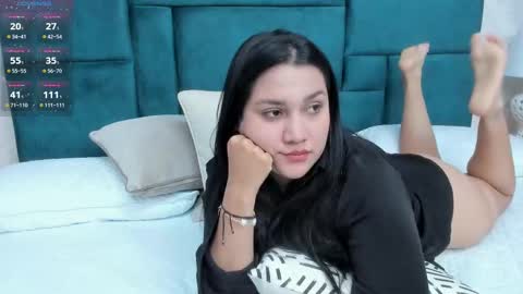 Snapshot of dalia_alissa chatting on September 12, 2:13 pm Violeta online show from September 12, 2:13 pm