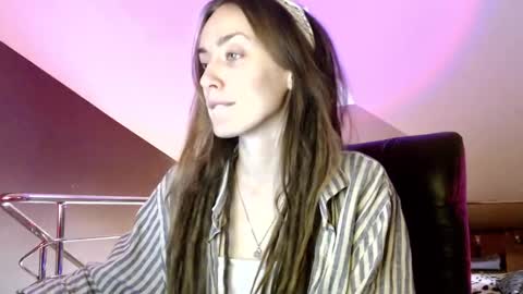 Snapshot of dalia_peach chatting on January 11, 10:51 am Dalia online show from January 11, 10:51 am