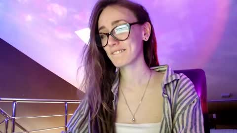 Snapshot of dalia_peach chatting on February 22, 10:07 am Dalia online show from February 22, 10:07 am