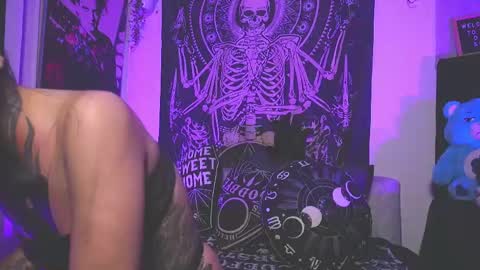 dalia_vorhees online show from December 22, 1:20 am