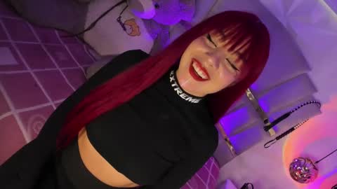 Snapshot of dalila_thoms chatting on February 8, 7:05 pm Dalila online show from February 8, 7:05 pm