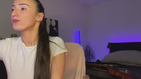 dalmatian_girl online show from May 28, 6:50 pm