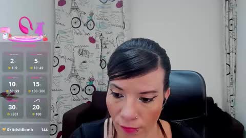 Danaa Rey online show from October 29, 2:20 pm