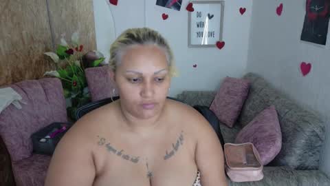 danalaleska online show from January 19, 1:24 am